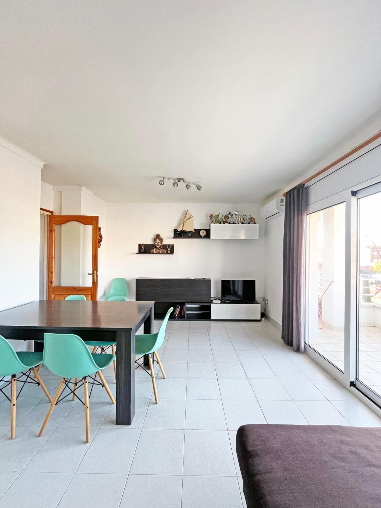 Apartamento De 3 Habitaciones En El Centro L' Escala Buitenkant foto